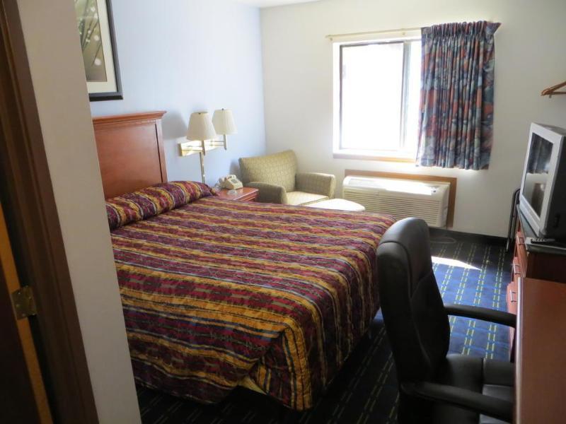 Knights Inn Memphis At Macon Cove Eksteriør bilde